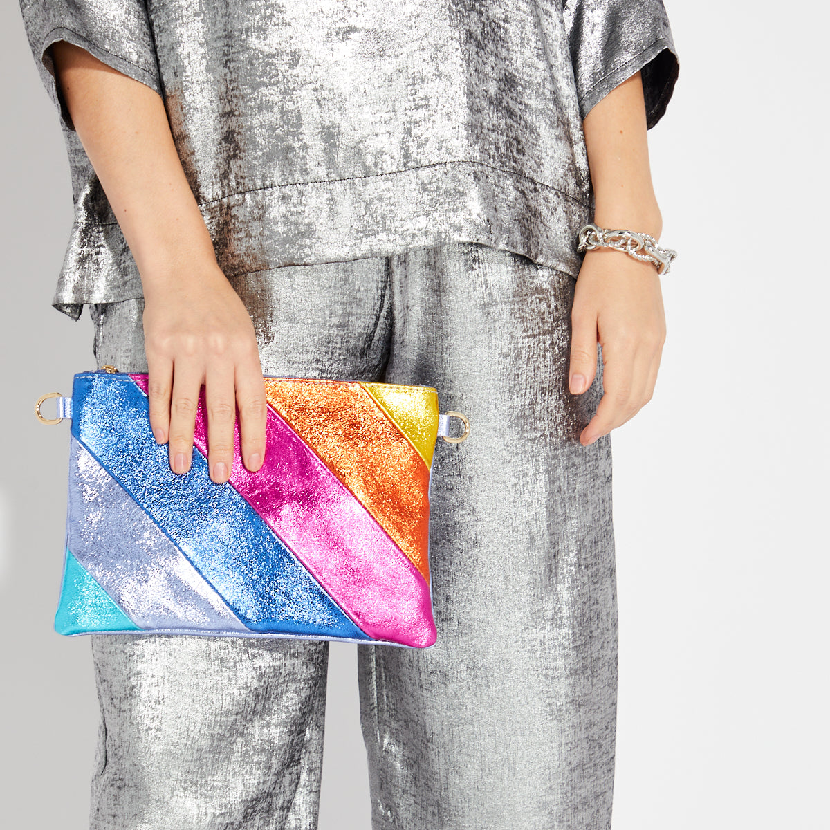 #60 GEORGIE DANCING FEET Holographic Zip Top shops Clutch Bag