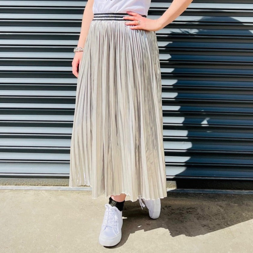 Metallic Pleated Skirt Silver